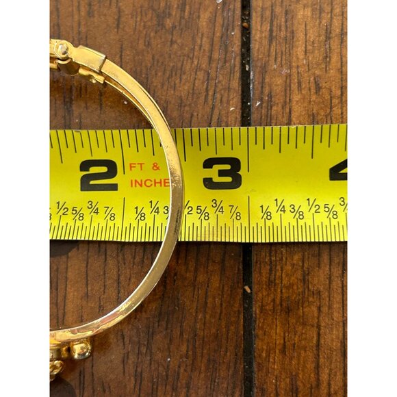 Hinged Clamper Bracelet With Acrylic Opaline Cabochon Gold-Tone Size 6 - Picture 10 of 11